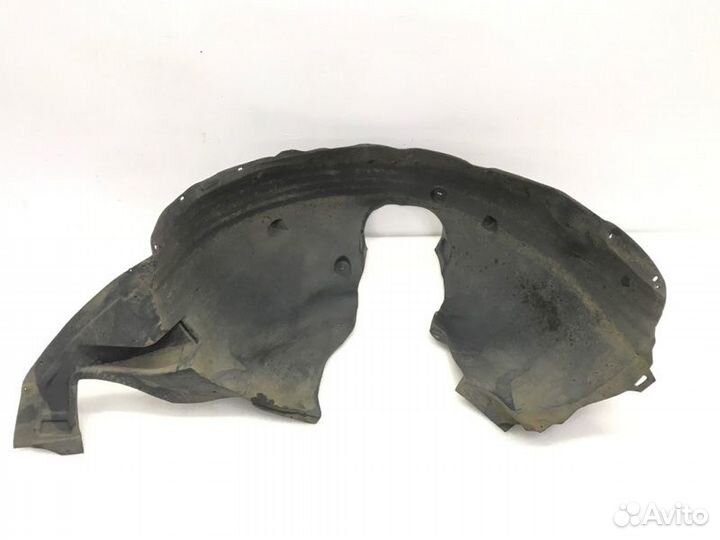 Подкрылок передний левый Skoda Octavia 1.6 cwva