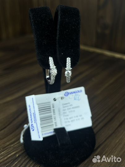 Золотые серьги 585 пробы бриллианты бирка