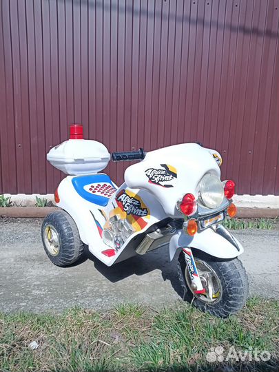 Белый детский электро мотоцикл