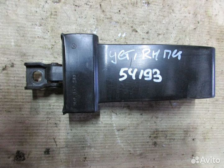 Ограничитель двери передней правой Skoda Yeti 2009