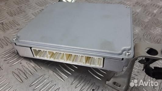 Блок управления двс toyota corolla verso 2 (99G14P