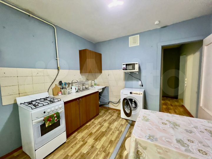 2-к. квартира, 58 м², 4/9 эт.