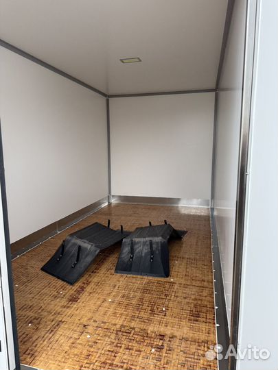 Изотермический фургон