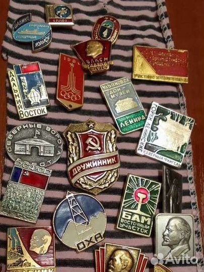 Значки СССР