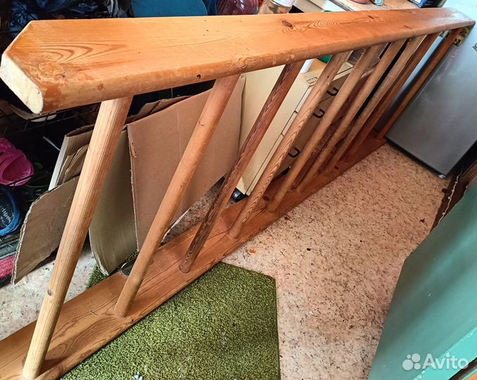 Продаем шведскую стенку массив