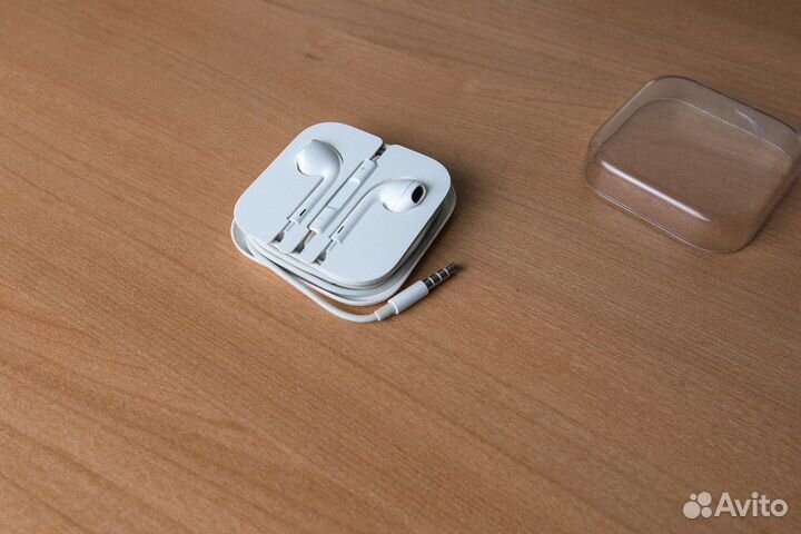 Наушники apple earpods