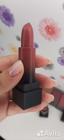 Губная помада