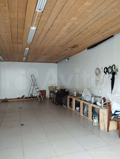 Гараж, > 30 м²