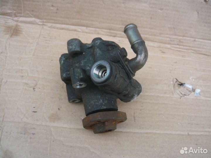 Насос гур 1.8 2.0 VW audi Skoda