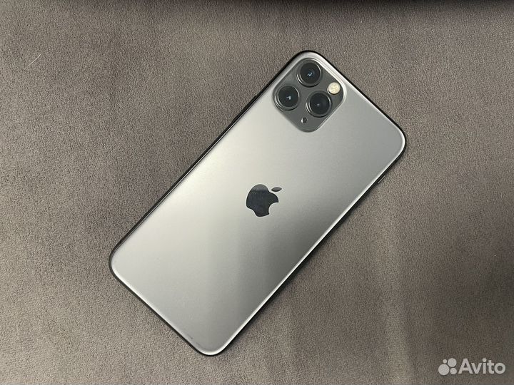 iPhone 11 Pro, 64 ГБ