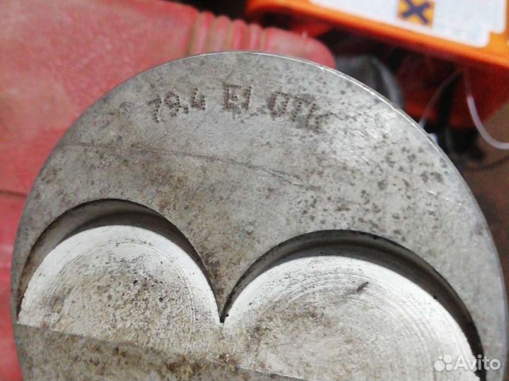 Запчасть для двигателя от классической модели лада