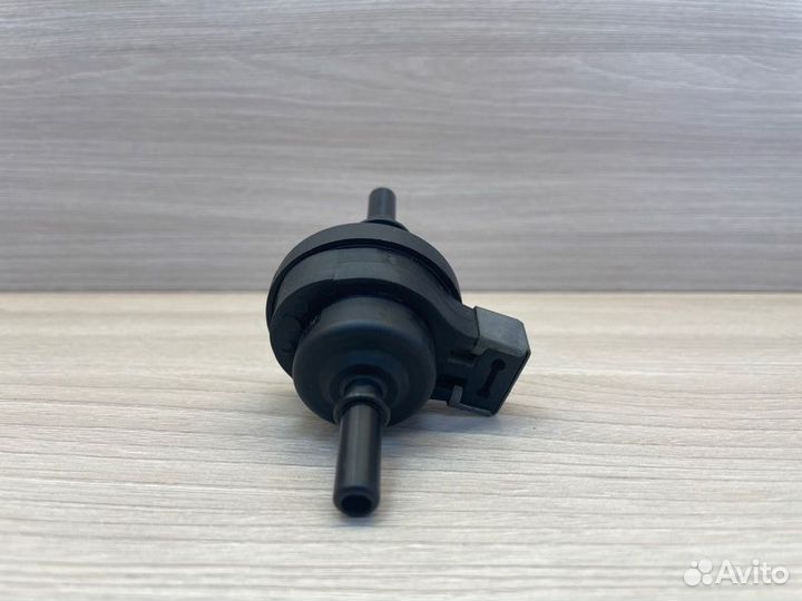 Клапан электромагнитный Renault Logan