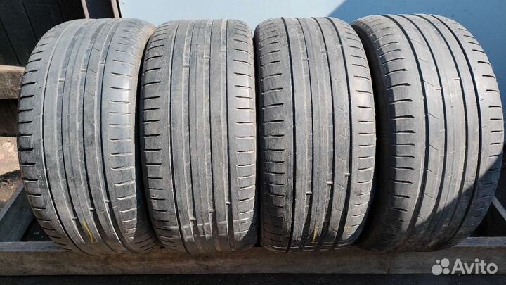 Nokian Tyres Hakka Black 2 SUV 265/50 R19