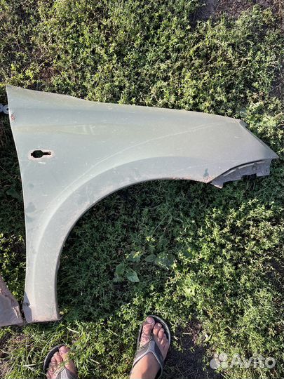 Крылья LADA granta