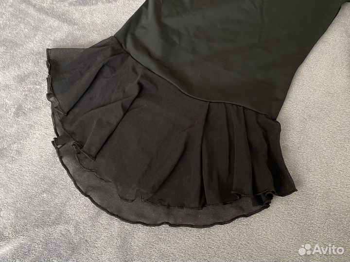 Купальник новый demix 128-134 слитный с юбкой