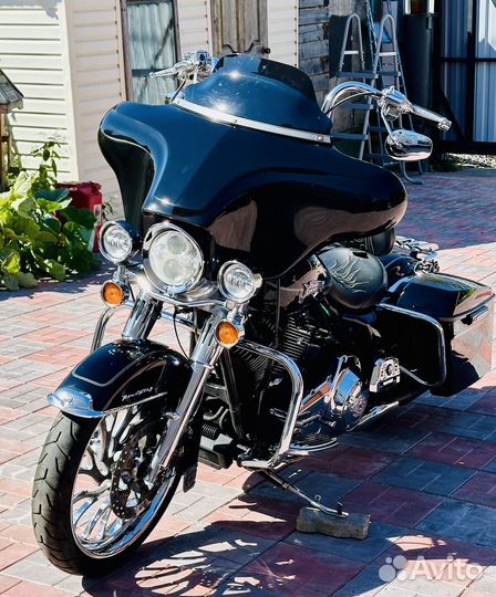 Harley Davidson Road King Classic Custom 2011
