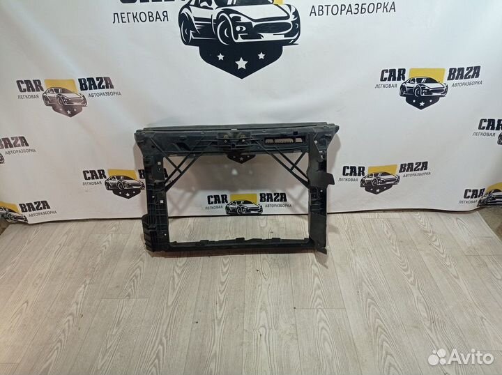 Панель передняя Skoda Rapid