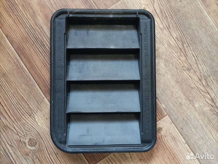 Задний вытяжной клапан BMW