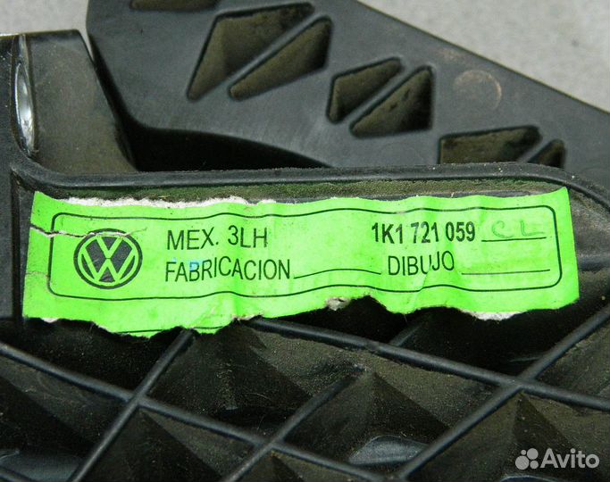 Педаль сцепления VW Jetta 5