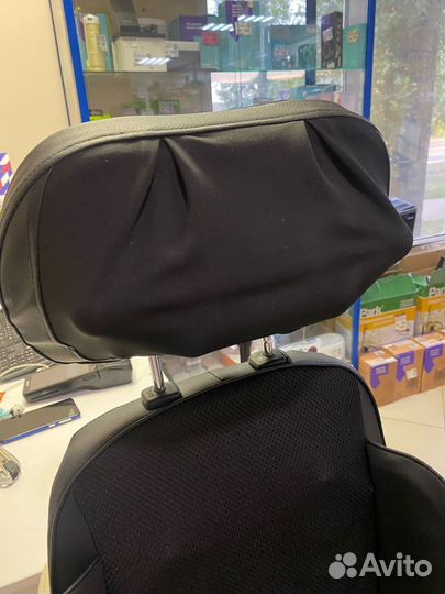 Массажное кресло: массажная накидка и массажер для