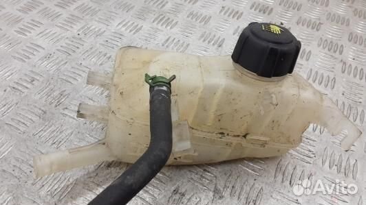 Бачок расширительный renault megane 3 (94U06NP01)