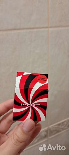 Тени для век MAC