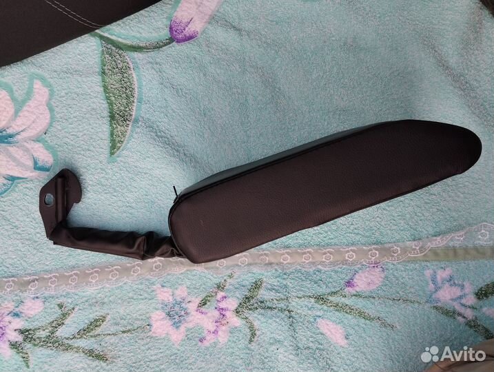 Подлокотник Лада Калина 1