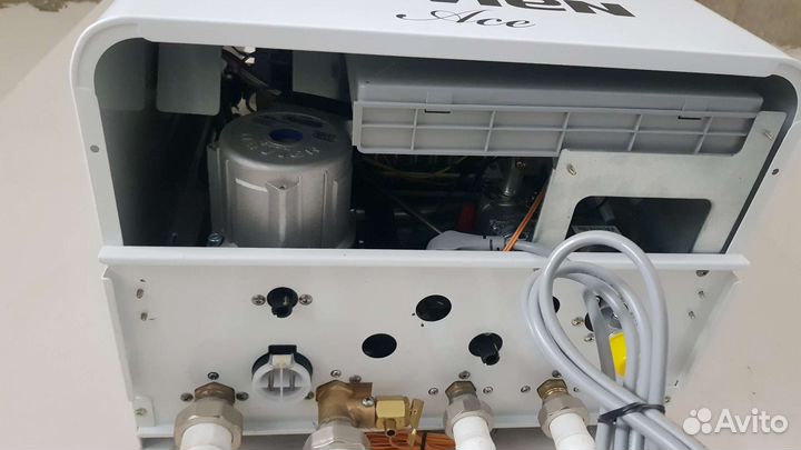 Газовый котел Navien ACE-13AN настенный