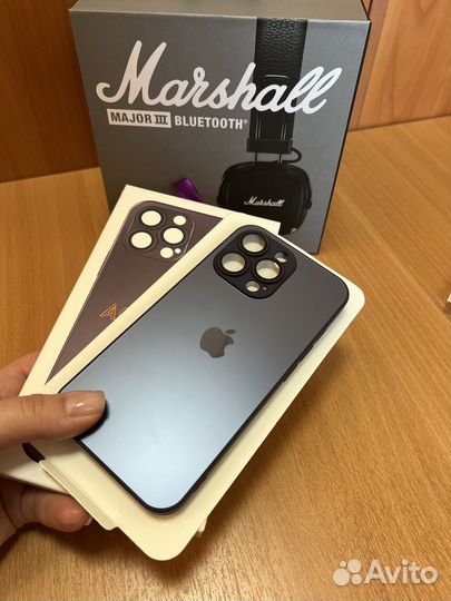 Чехол на iPhone 11