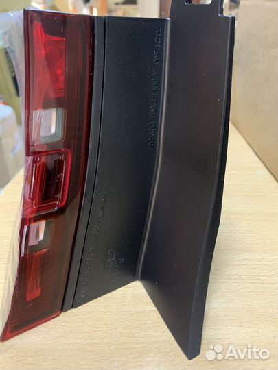 Фонарь наружный задний левый Genesis G80 II