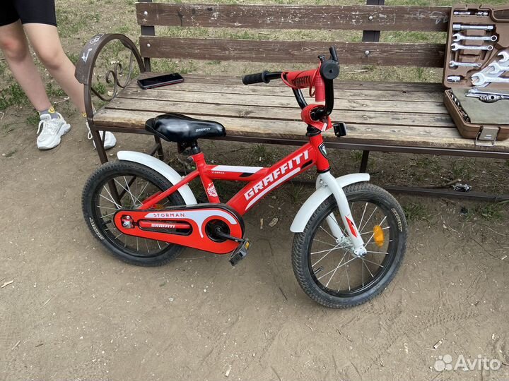 Продам детский Велосипед 16