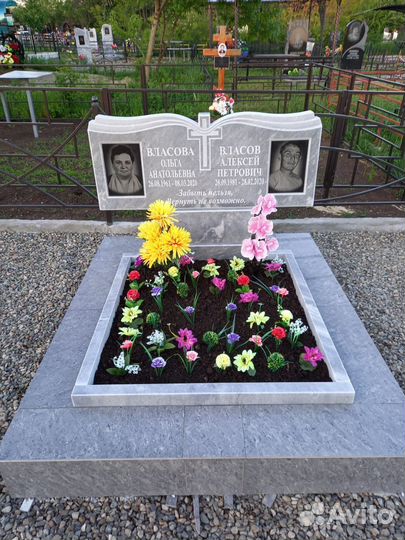 Памятники из гранита оптом