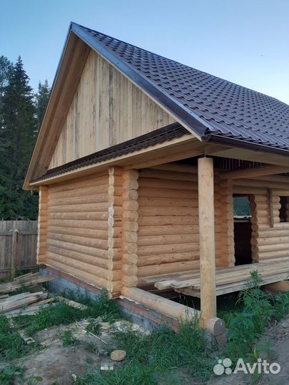 Срубы из оцилиндрованного бревна