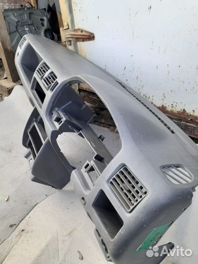 Торпедо Мазда Демио 1