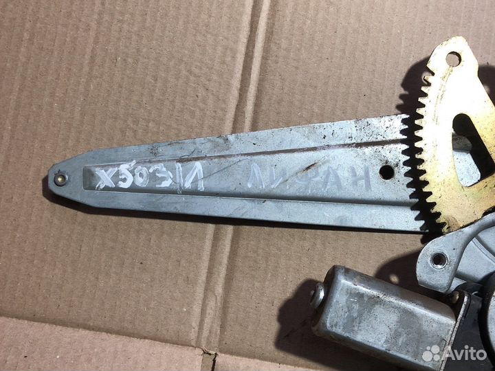 Задний левый стеклоподъемник Lifan X50