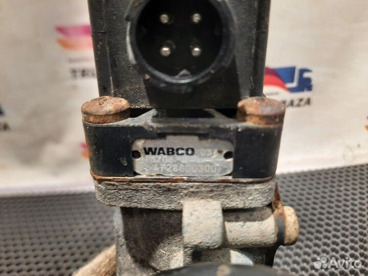 Кран уровня пола главный