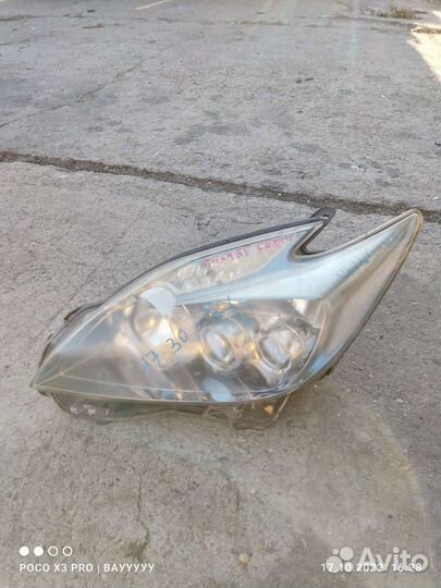 Фара с Приуса
