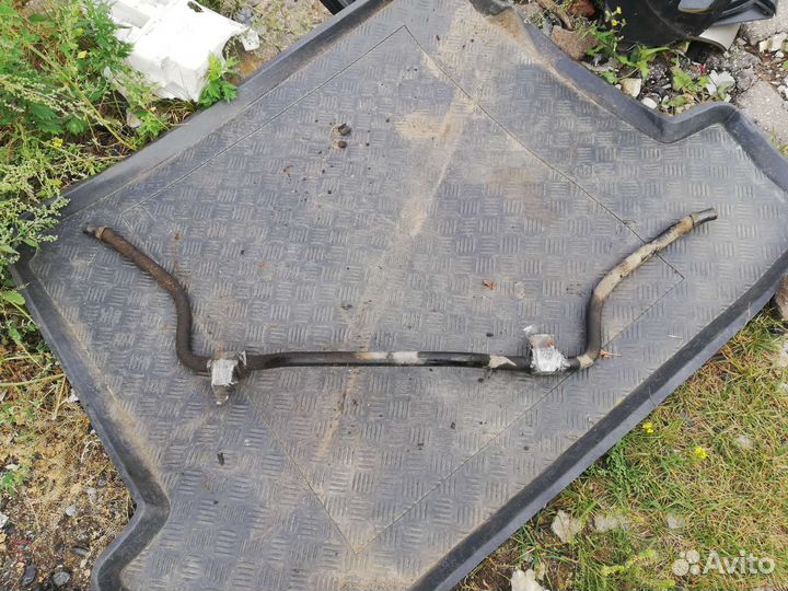 Стабилизатор передний Рено Меган 1