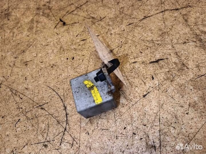 Реле Peugeot 408