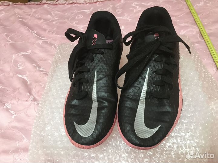 Футбольные бутсы nike оригинал, стелька 23 см