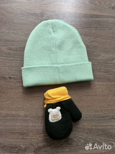 Детская шапка и варежки. Новые