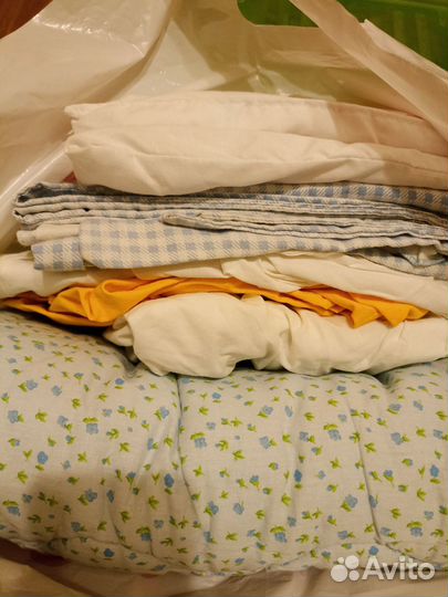 Кроватка Икеа, одеяло, подушка, бельё