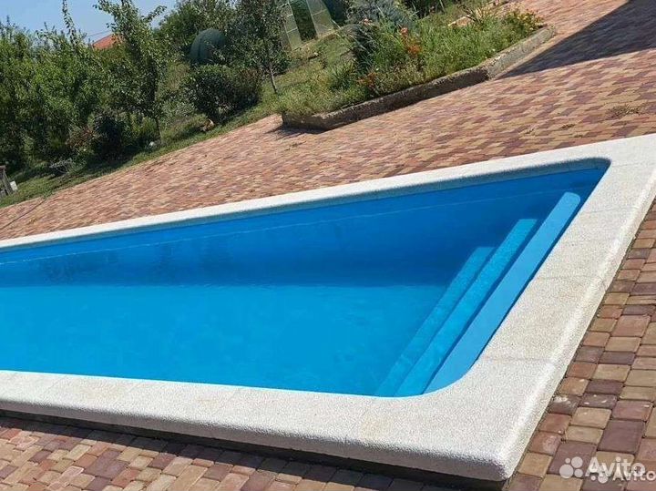 Пластиковый бассейн