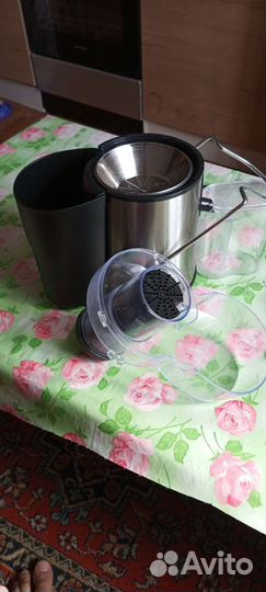 Соковыжималка lumme