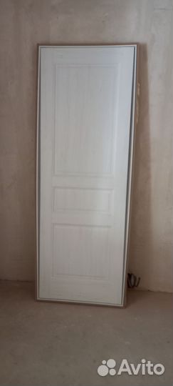 Двери межкомнатные с коробкой новая 700мм2000мм