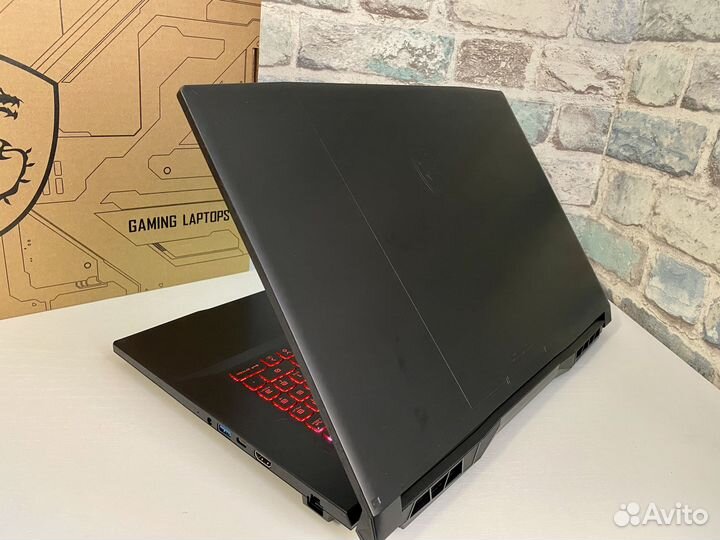 Katana 17.3 144Hz i5-12450H RTX 3050 16Gb SSD512Gb