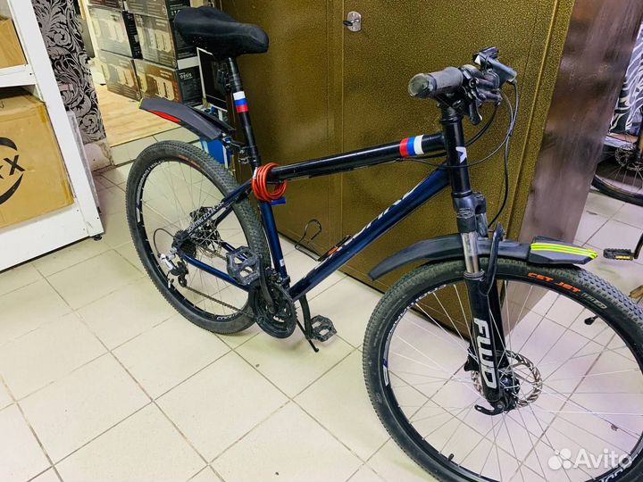 Велосипед Forward Sporting 27.5 3.0 Disc к3