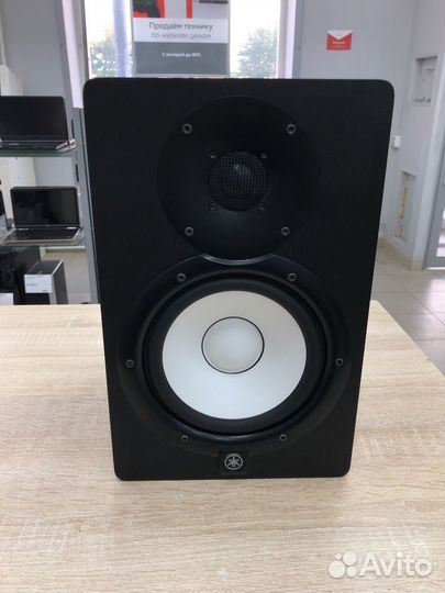 Студийный монитор активный Yamaha HS7