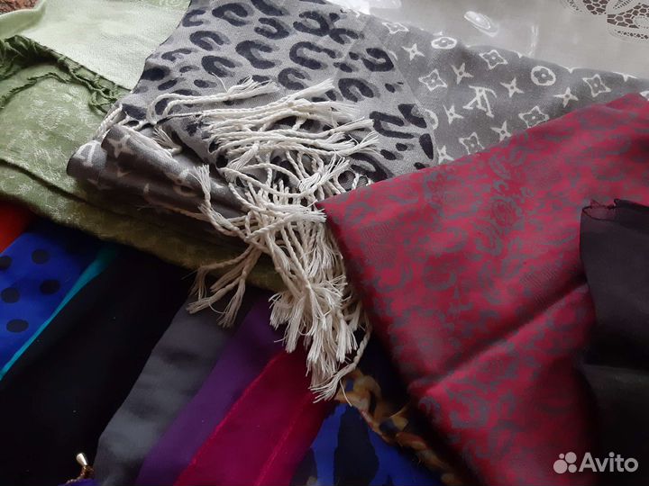 Шарфы и палантины платки