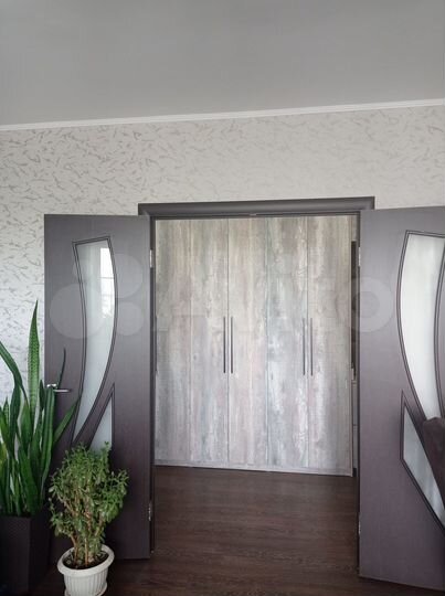 3-к. квартира, 64 м², 5/5 эт.